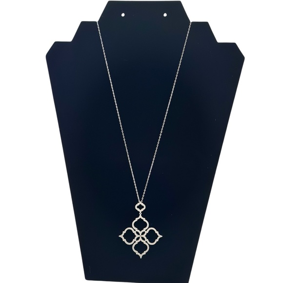 Women's Necklace - Picture 1 of 5